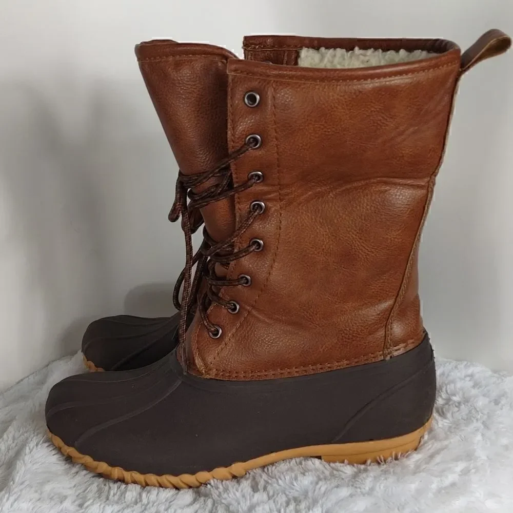 Sociology Sherpa Duck Boots